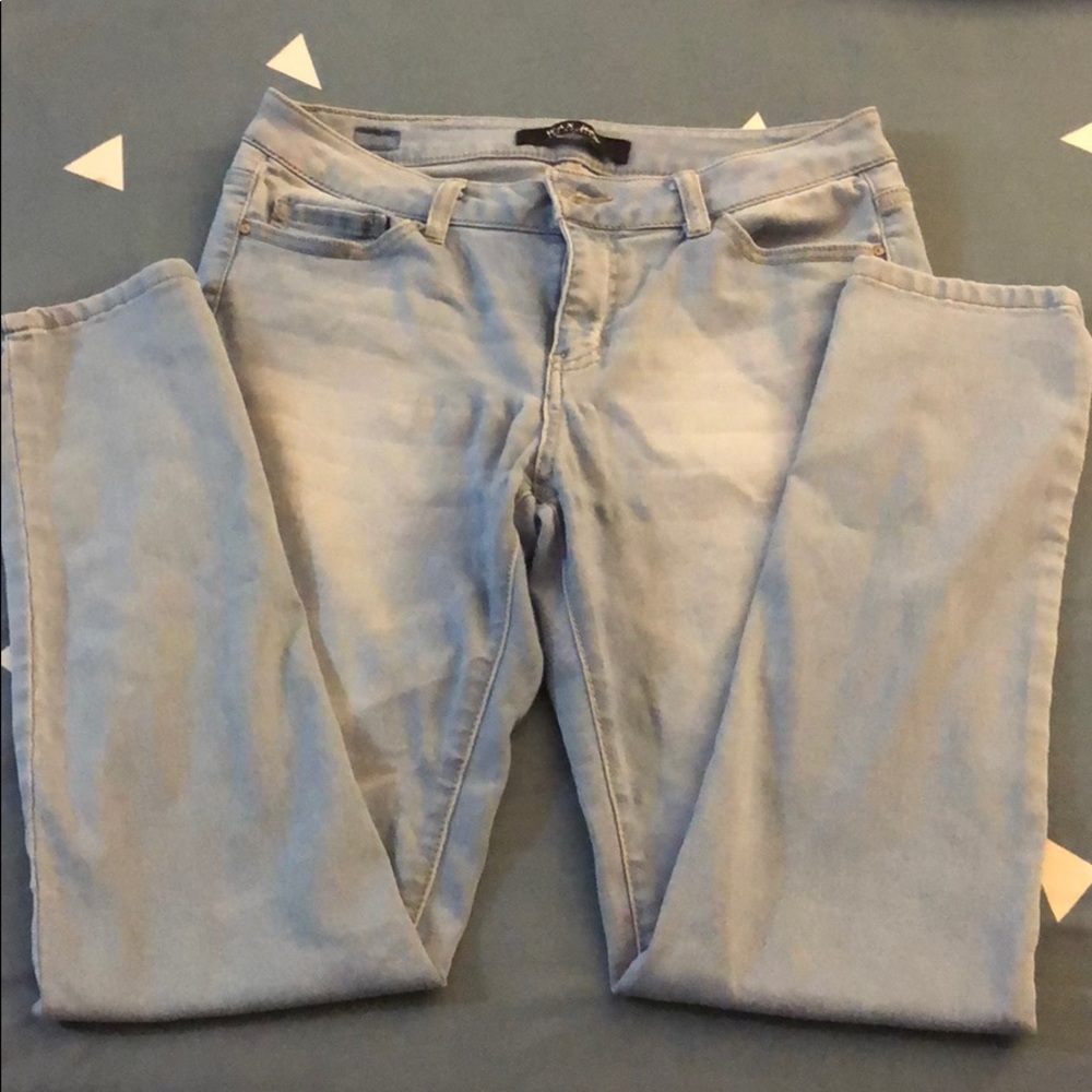 Skinny jeans